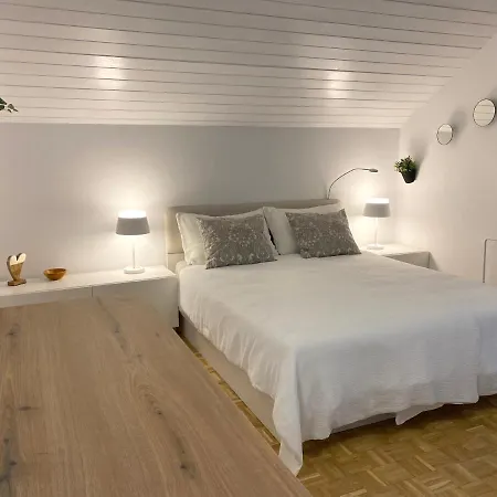 דירה Tara With Balcony *